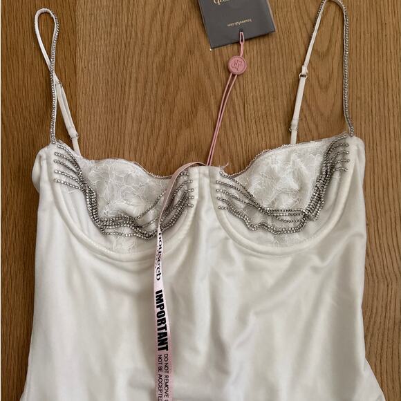 House of CB - Grace Mini Dress in Off White & Silver - Picture 2 of 7